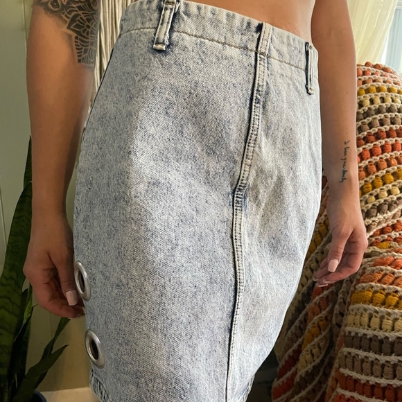 Vintage ITT High Wasit Denim Skirt - Picture 6 of 8